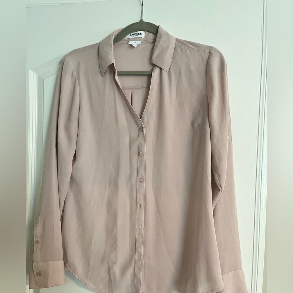 Express The Portofino dusty pink blouse
